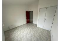 Casas, Alquiler, La Hacienda - $2.400.000