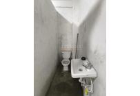 Locales y Bodegas, Alquiler, Bretaña - $5.000.000
