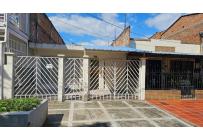 Casas, Venta, El Paraíso - $300.000.000