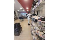 Locales y Bodegas, Venta, Panamericano - $1.500.000.000