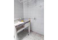 Casas, Alquiler, Primero de Mayo - $1.200.000