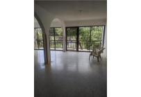 Casas, Alquiler, Primero de Mayo - $1.200.000