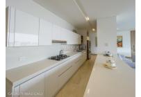 Apartamentos, Venta, Normandía - $2.500.000.000
