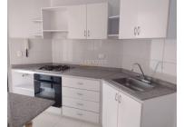 Apartamentos, Alquiler, La Hacienda - $2.500.000