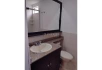 Apartamentos, Alquiler, La Hacienda - $2.500.000