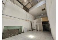 Locales y Bodegas, Alquiler, Flora Industrial - $9.500.000