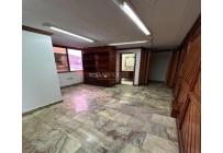 Oficinas y Consultorios, Alquiler, Santa Mónica Residencial - $2.100.000