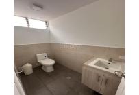 Oficinas y Consultorios, Alquiler, Santa Mónica Residencial - $2.500.000