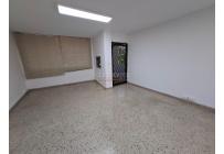 Oficinas y Consultorios, Alquiler, San Vicente - $1.700.000