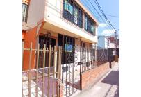 Casas, Alquiler, Villa del Lago - $850.000