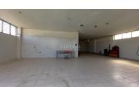 Locales y Bodegas, Alquiler, El Troncal - $3.700.000