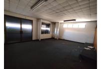 Locales y Bodegas, Alquiler, La Campiña - $4.500.000