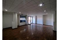 Locales y Bodegas, Alquiler, La Campiña - $3.900.000