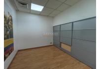 Oficinas y Consultorios, Alquiler, San Vicente - $21.500.000