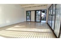 Locales y Bodegas, Alquiler, El Bosque - $1.700.000