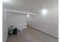 Locales y Bodegas, Alquiler, Versalles - $900.000