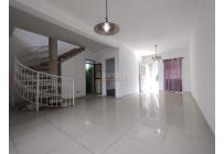 Casas, Alquiler, Miraflores - $1.750.000