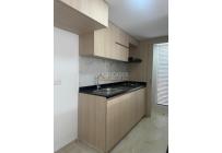 Apartamentos, Alquiler, Ciudad Pacifica - $1.300.000