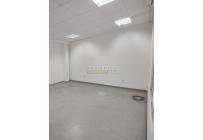 Oficinas y Consultorios, Alquiler, Ciudad Jardín - $1.750.000