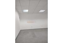 Oficinas y Consultorios, Alquiler, Ciudad Jardín - $1.750.000