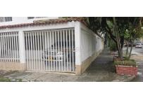 Casas, Venta, Primero de Mayo - $660.000.000