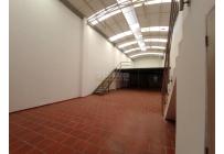 Locales y Bodegas, Alquiler, Bretaña - $6.000.000