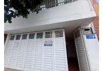 Locales y Bodegas, Alquiler, Bretaña - $6.000.000