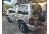 Mitsubishi Montero 2004