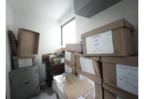 Locales y Bodegas, Venta, Bogotá - $2.400.000.000