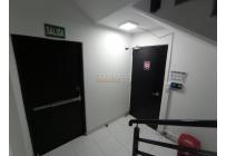 Locales y Bodegas, Venta, Bogotá - $2.400.000.000