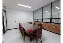 Locales y Bodegas, Venta, Bogotá - $2.400.000.000