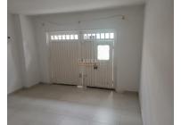 Apartamentos, Alquiler, Atanasio Girardot - $1.400.000