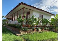 Fincas y Casas Campestres, Venta, Montenegro - $3.200.000.000