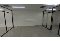 Locales y Bodegas, Alquiler, Versalles - $14.400.000