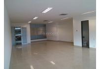 Oficinas y Consultorios, Alquiler, Multicentro - $7.500.000