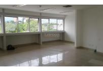 Oficinas y Consultorios, Alquiler, Multicentro - $7.500.000