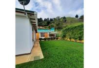 Fincas y Casas Campestres, Venta, Ed. Avenida Colombia - $2.100.000.000