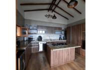 Fincas y Casas Campestres, Venta, Ed. Avenida Colombia - $2.100.000.000