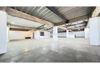 Locales y Bodegas, Alquiler, Industrial - $9.720.000