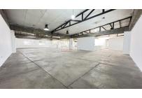 Locales y Bodegas, Alquiler, Industrial - $9.720.000