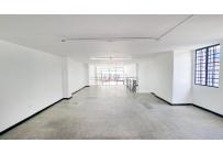 Locales y Bodegas, Alquiler, El Piloto - $4.750.000