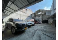 Casas, Venta, Miraflores - $1.500.000.000