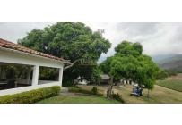 Fincas y Casas Campestres, Venta, Yumbo - $14.000.000.000