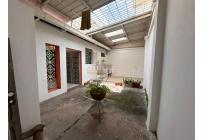 Casas, Venta, Champagñat - $910.000.000