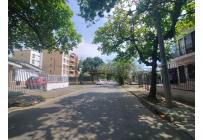 Edificios, Venta, Prados del Norte - $1.700.000.000