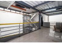 Locales y Bodegas, Venta, Granada - $1.100.000.000