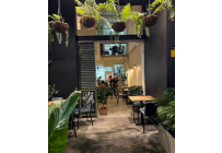 Locales y Bodegas, Venta, Granada - $1.100.000.000