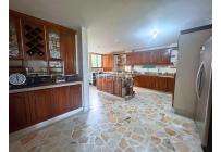 Apartamentos, Venta, Cristales - $1.000.000.000