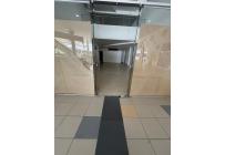 Locales y Bodegas, Alquiler, Centro Ccial Palmetto - $5.000.000