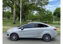 Ford Fiesta 2016 - $46.000.000
